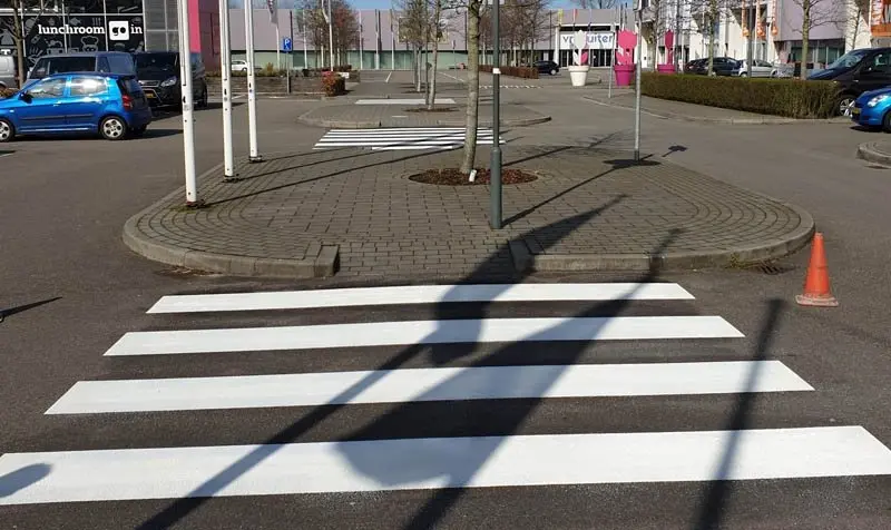 Overige wegmarkeringen - voetgangersoversteekplaat-zebrapad-